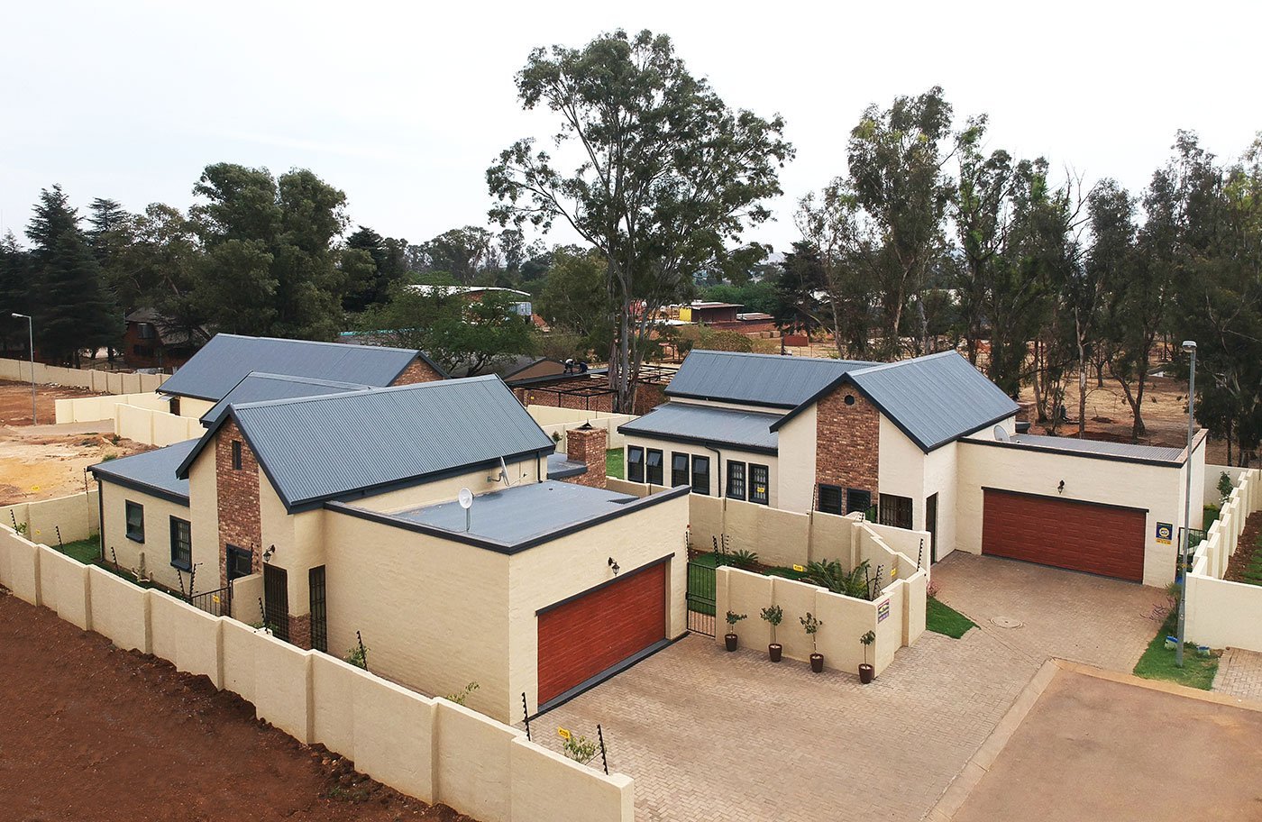 You are currently viewing Essential Tips for Photographing Exteriors in Real Estate Listings